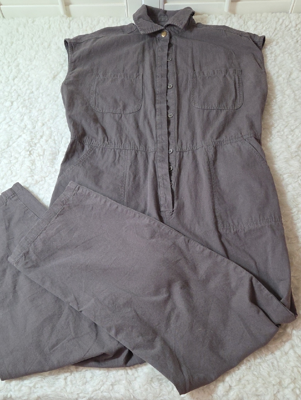 Miou Muse Grey Utility Sleeveless Button-Front Jumpsuit in Charcoal Grey Sz L